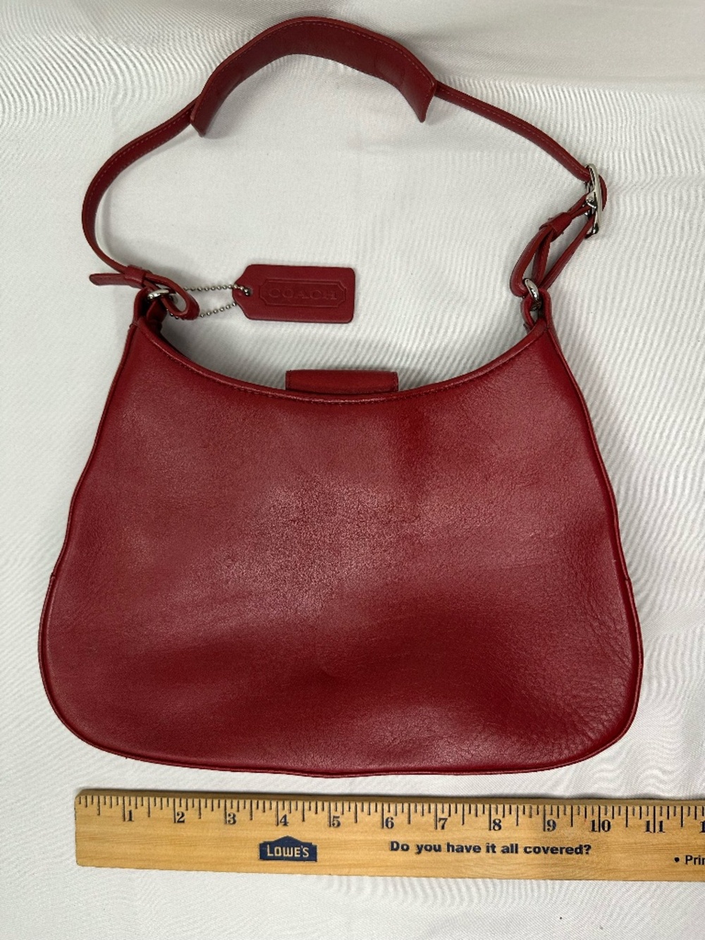 COACH VINTAGE Red Leather Shoulder Bag – No. H2K-8319